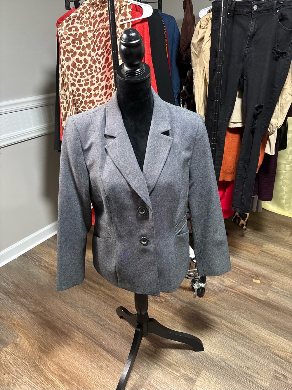 Kasper Gray Tailored Two-Button Blazer